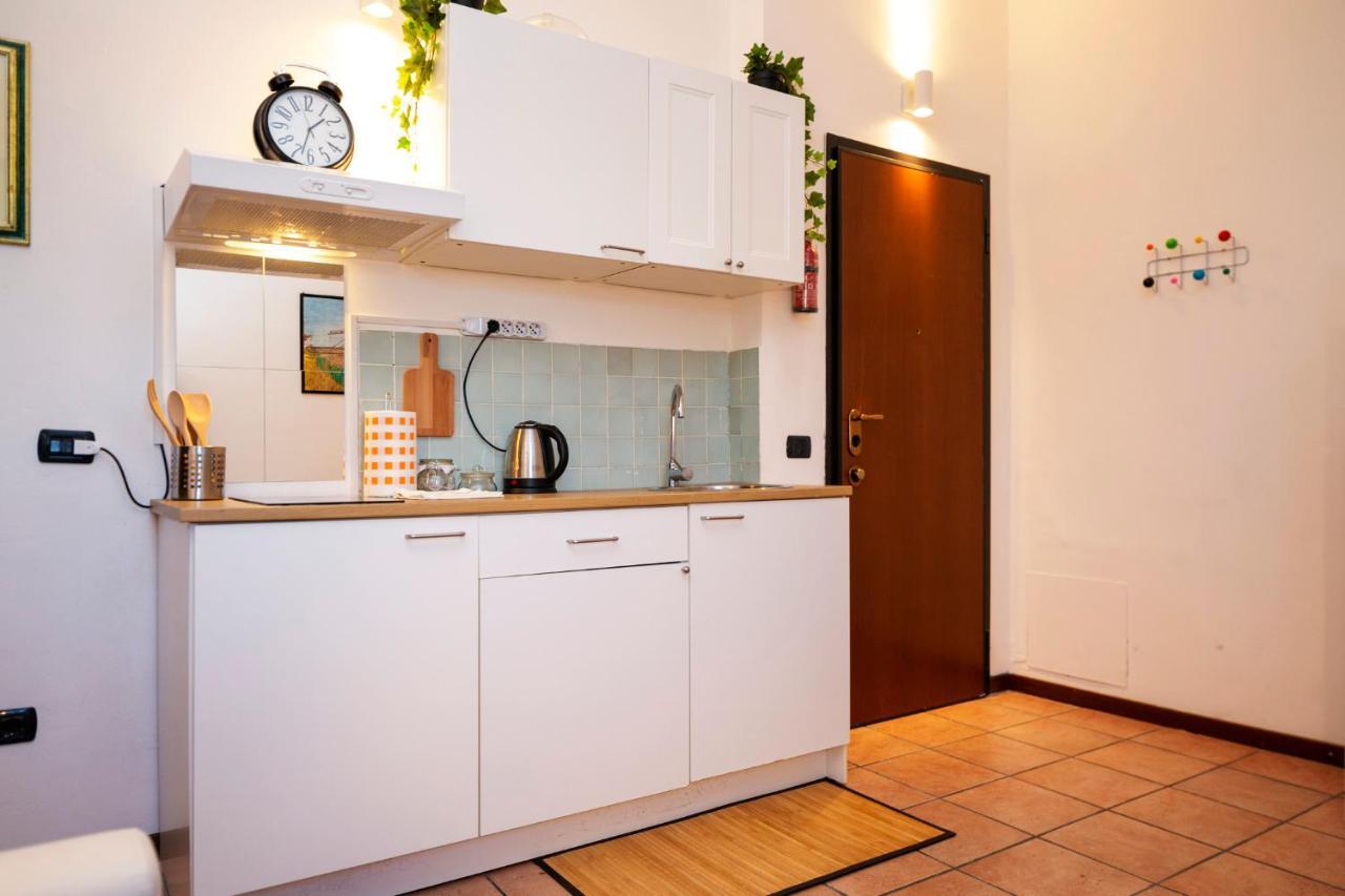 Residence San Raffaele 1 米兰 外观 照片