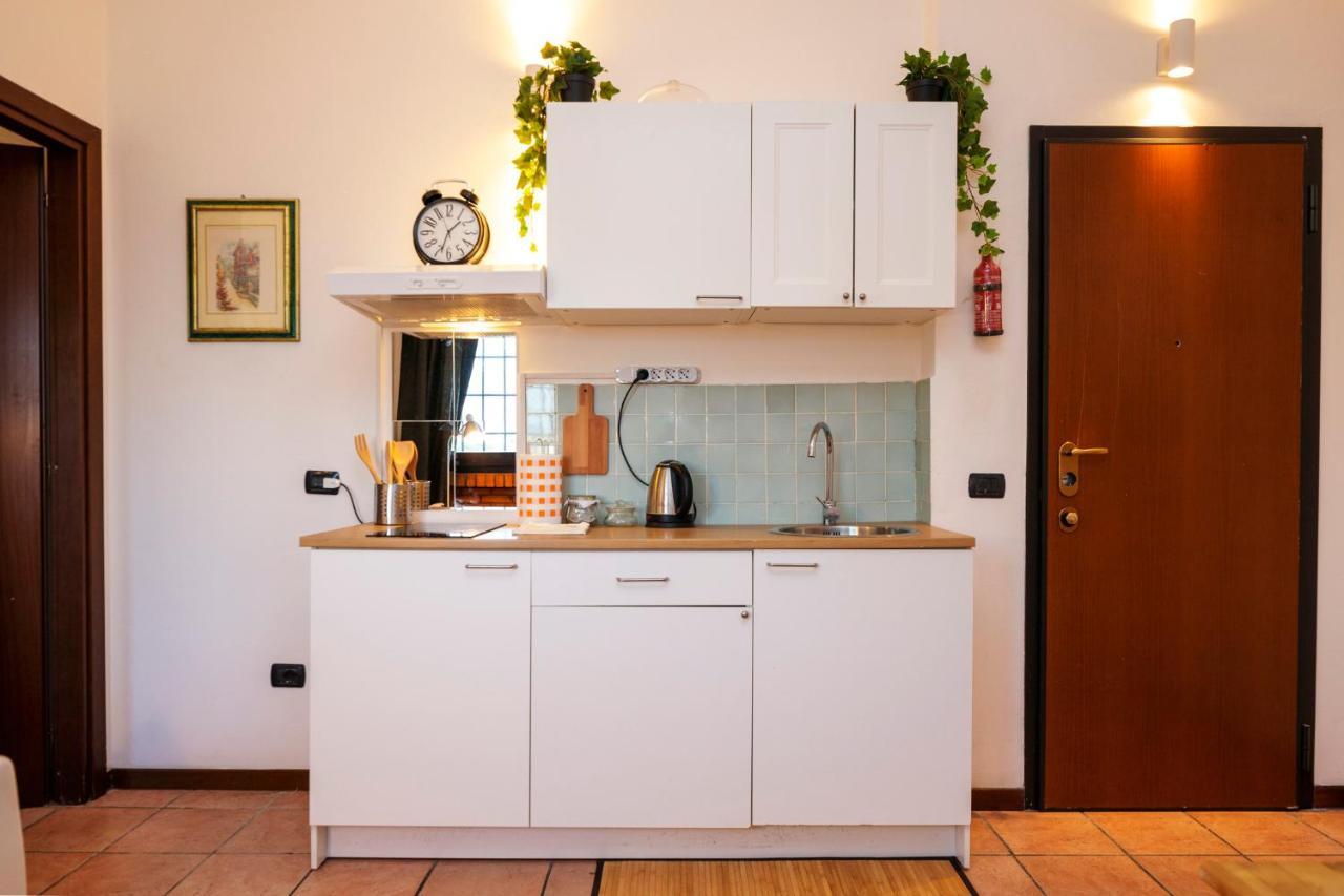 Residence San Raffaele 1 米兰 外观 照片