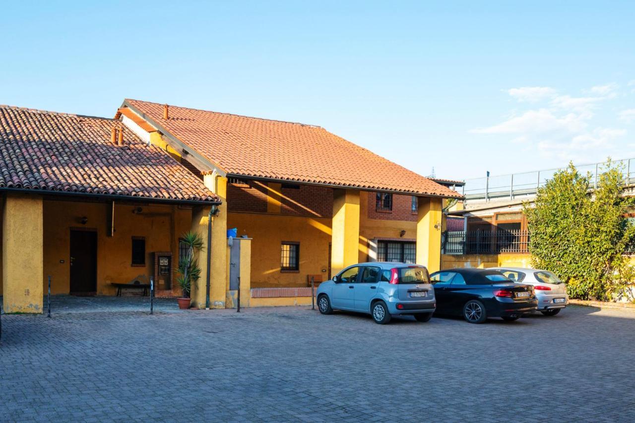 Residence San Raffaele 1 米兰 外观 照片