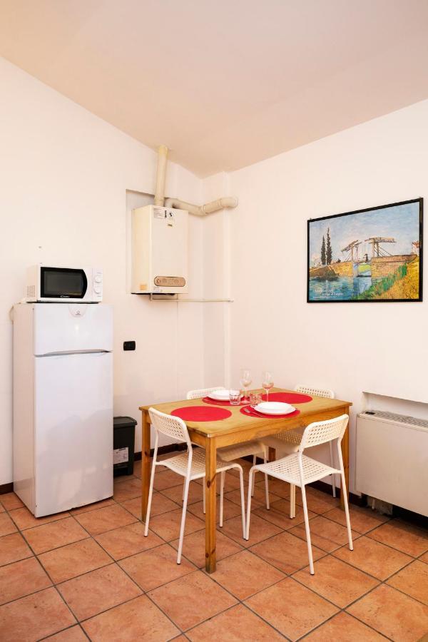 Residence San Raffaele 1 米兰 外观 照片