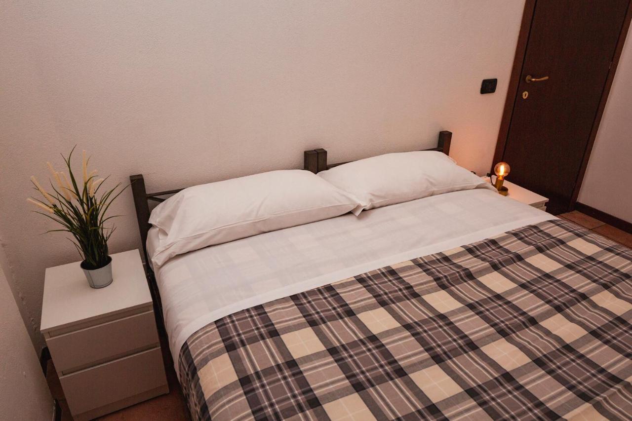 Residence San Raffaele 1 米兰 外观 照片